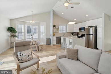 126 Persimmon St, Glassboro, NJ 08028 - photo 4