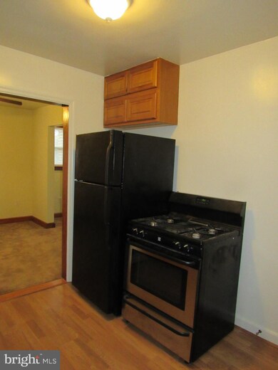 6605 Red Top Rd, Hyattsville, MD 20783 - photo 7