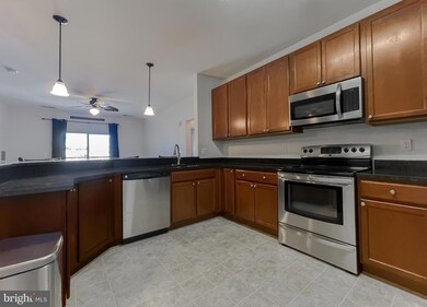 23520 F D R Blvd unit 409, California, MD 20619 - photo 3