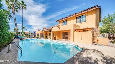 2659 E Leonora St-35