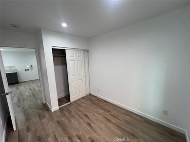 1207 E 23rd St unit 1/2, Los Angeles, CA 90011 - photo 5