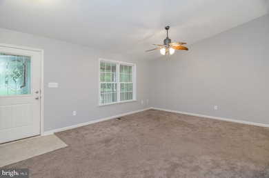 262 Rolando Dr, Colonial Beach, VA 22443 - photo 5