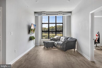 5102 Rochelle Ave unit 18, Philadelphia, PA 19128 - photo 2