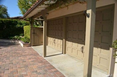 Attached 2 Car Garage