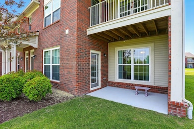 21925 Andover Dr, Macomb, MI 48042 - photo 2