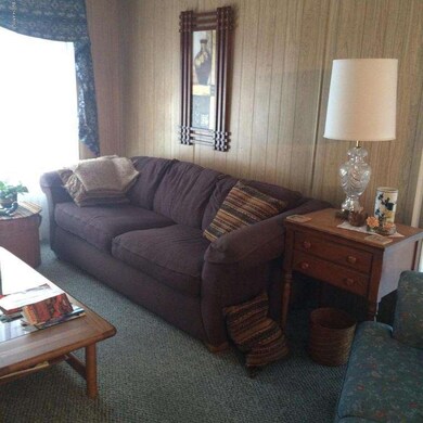 GREAT ROOM (1)