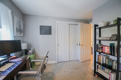 588 Main St unit 3D, Stoneham, MA 02180 - photo 6