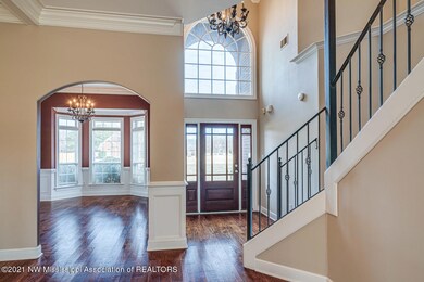 6107 Autumn Point
