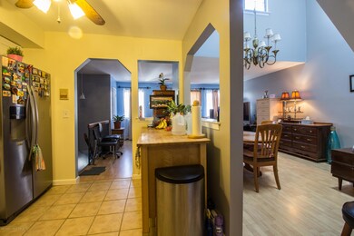 165 Lamped Loop unit A, Staten Island, NY 10314 - photo 7