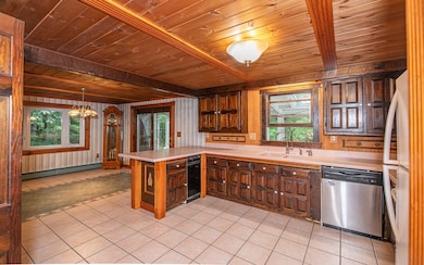 13 Happy Ln, Londonderry, NH 03053 - photo 6