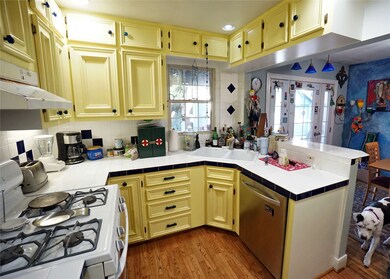 721 Wilken St, Houston, TX 77008 - photo 7