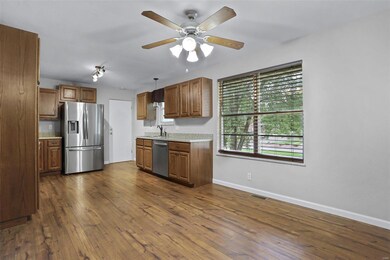 220 Bauer Ln, Maryville, IL 62062 - photo 7