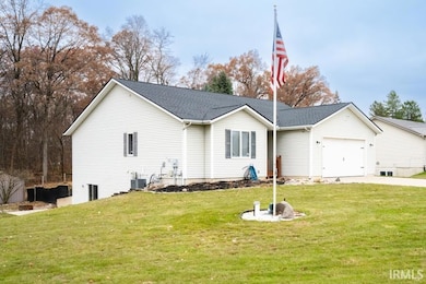 905 N 280 W, Angola, IN 46703 - photo 2