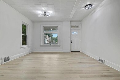 603 S 5th St, Allentown, PA 18103 - photo 5