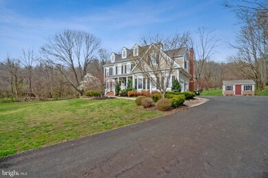 7411 Huntsmans Dr, Warrenton, VA 20186 - photo 3