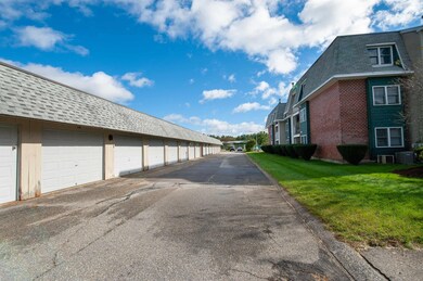 3 Roedean Dr unit UC206, Nashua, NH 03063 - photo 2