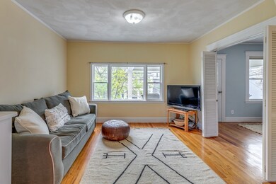 23 Exeter St unit 2, Arlington, MA 02474 - photo 2