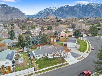 9451 S Fox Cir, Sandy, UT 84092 - photo 5