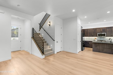 372 N Valerian Ln, Flagstaff, AZ 86004 - photo 6