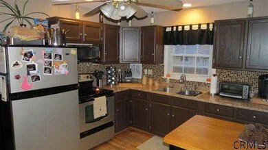 51 Cuthbert St, Schenectady, NY 12302 - photo 2