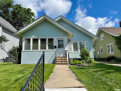 1106 E Rusholme St, Davenport, IA 52803 - photo 2