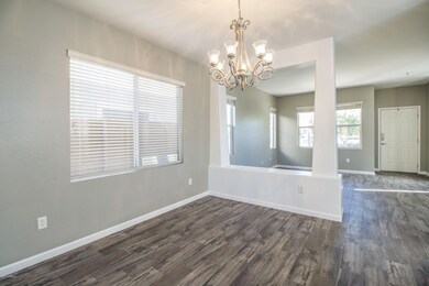 7) DINING AREA