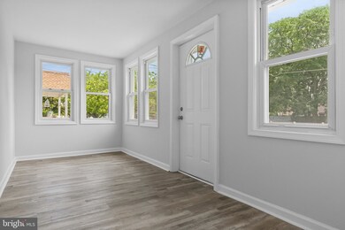 33 Knight Ave, Clementon, NJ 08021 - photo 2