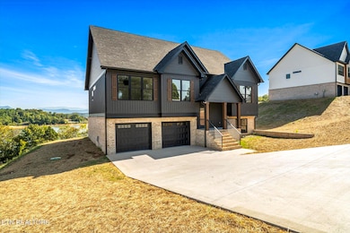 03-411-Hampton-Wy-Dandridge-TN-3