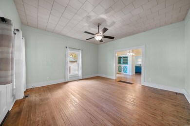 109 Reynolds St, Hot Springs National Park, AR 71901 - photo 4