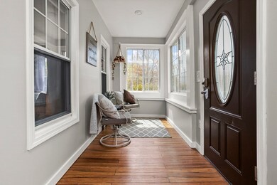 11 S Edlin St, Worcester, MA 01603 - photo 4