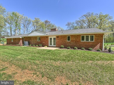 793 Bittersweet Ln, Sykesville, MD 21784 - photo 5