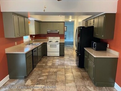 1926 Rock Way, Lansing, MI 48910 - photo 4