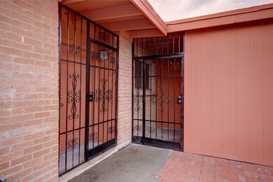 0003-Eastgate (3)