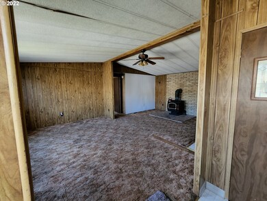 315 W Linden Way, Heppner, OR 97836 - photo 7