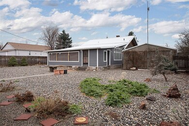 615 N Custer Ave, Hardin, MT 59034 - photo 4
