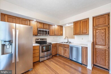 8032 Brightfield Rd, Ellicott City, MD 21043 - photo 5