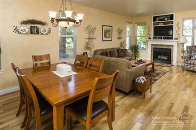 19414 Blue Lake Loop, Bend, OR 97702 - photo 5