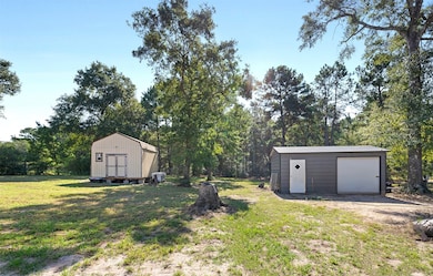 1047 Jimbob Ln, New Ulm, TX 78950 - photo 6