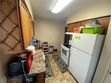 3225 Mahaska Ave, Des Moines, IA 50317 - photo 4