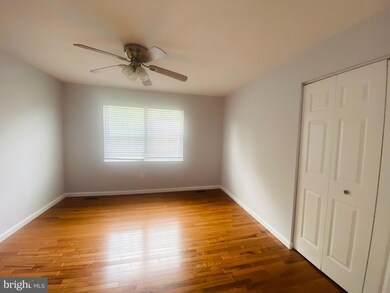 15335 Watermill Terrace, Woodbridge, VA 22191 - photo 6