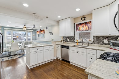 4109 Wenonah Ave, Berwyn, IL 60402 - photo 5