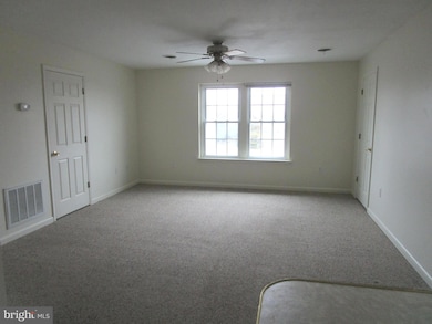 136 N Place Ln, Strasburg, VA 22657 - photo 3