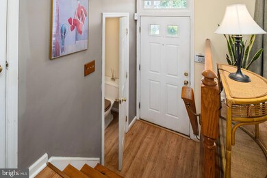 7918 Brightmeadow Ct, Ellicott City, MD 21043 - photo 5