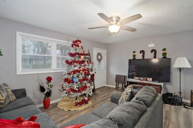 1133 W Morningside St-6