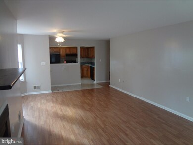 116 Mill Run E, Hightstown, NJ 08520 - photo 7