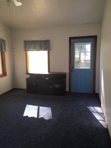 1004 W Nishna Rd, Shenandoah, IA 51601 - photo 3