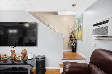397 Pine St, Providence, RI 02903 - photo 7