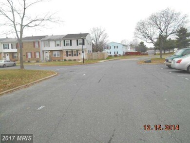 1553 Harford Square Dr, Edgewood, MD 21040 - photo 2