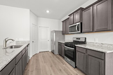 9652 Stranton Dr, Fort Worth, TX 76140 - photo 2