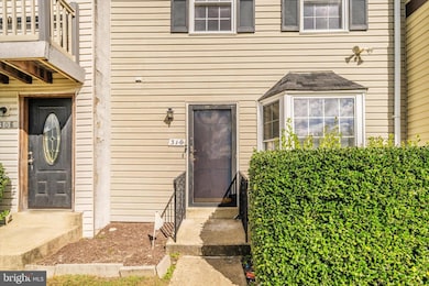 310 Harry s Truman Dr, Upper Marlboro, MD 20774 - photo 4